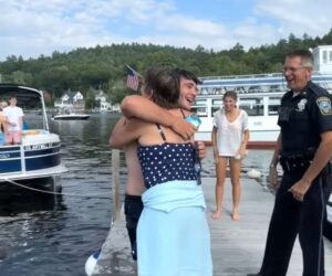 Young Man Dives Into Lake To Recover Woman’s Lost Phone