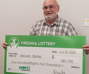 Lucky Man To Cover Grandchildren’s College Funds After Hitting Lottery Jackpot With Numbers Picked By Computer