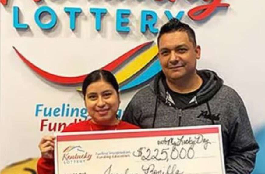 Couple Scoop USD 225,000 On Lotto Scratchcard In Coffee Break